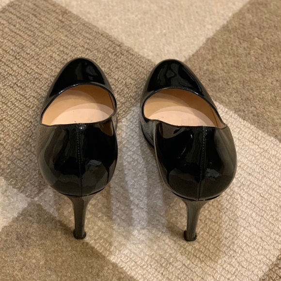 Christian Louboutin Simple Patent 85mm Pumps - Picture 4 of 8
